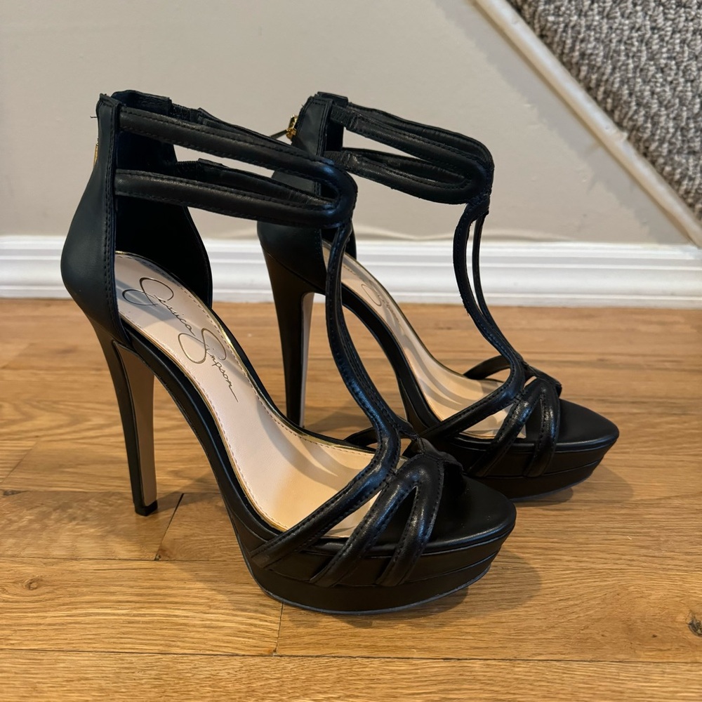 Jessica Simpson Black Heels
